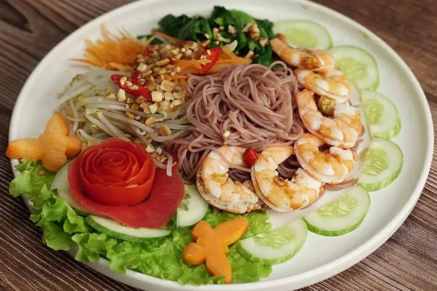Bún gạo lứt giúp bạn no lâu hơn mà lượng calo cũng không quá lớn