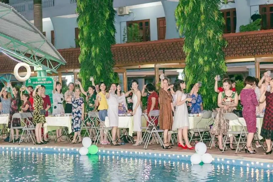 Gợi ý tổ chức sinh nhật tại bể bơi được nhiều người yêu thích.