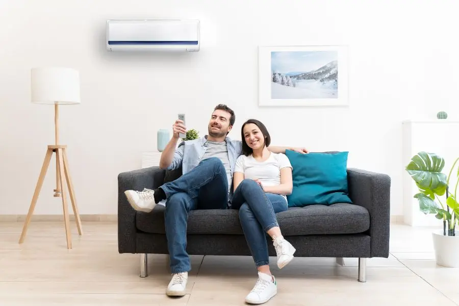 Thực tế, điều hòa không ảnh hưởng nhiều đến lượng oxy trong phòng.