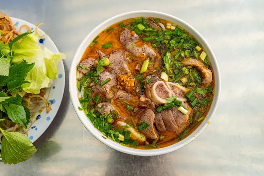 Đổi vị cùng món bún bò Huế