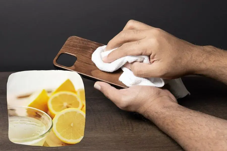 Dùng dung dịch nước chanh tươi để vệ sinh ốp.