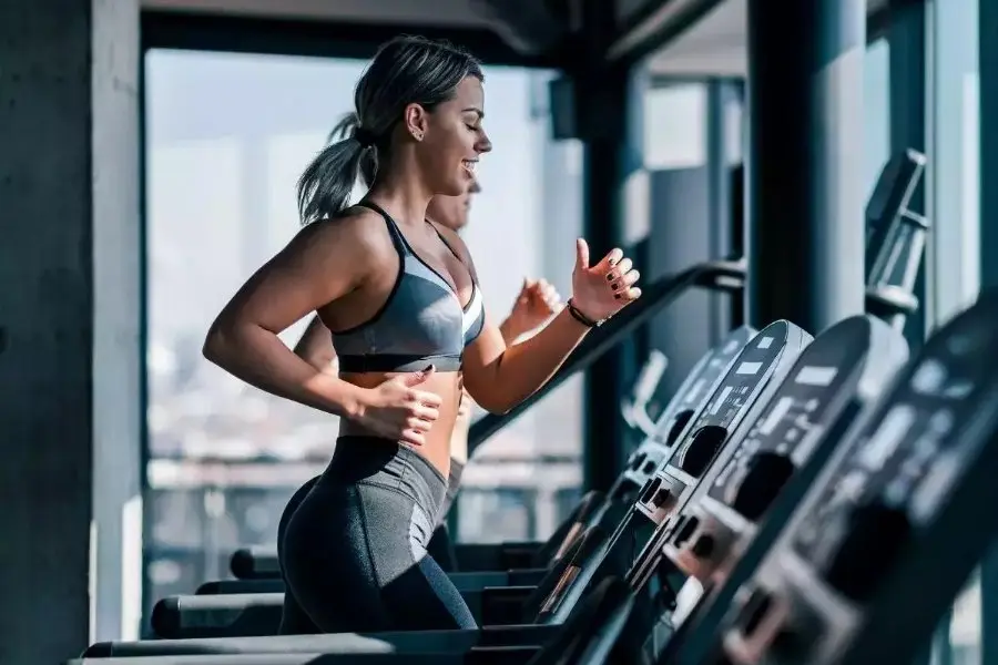 Kết hợp tập cardio với chế độ ăn kiêng giảm cân 1 tuần.