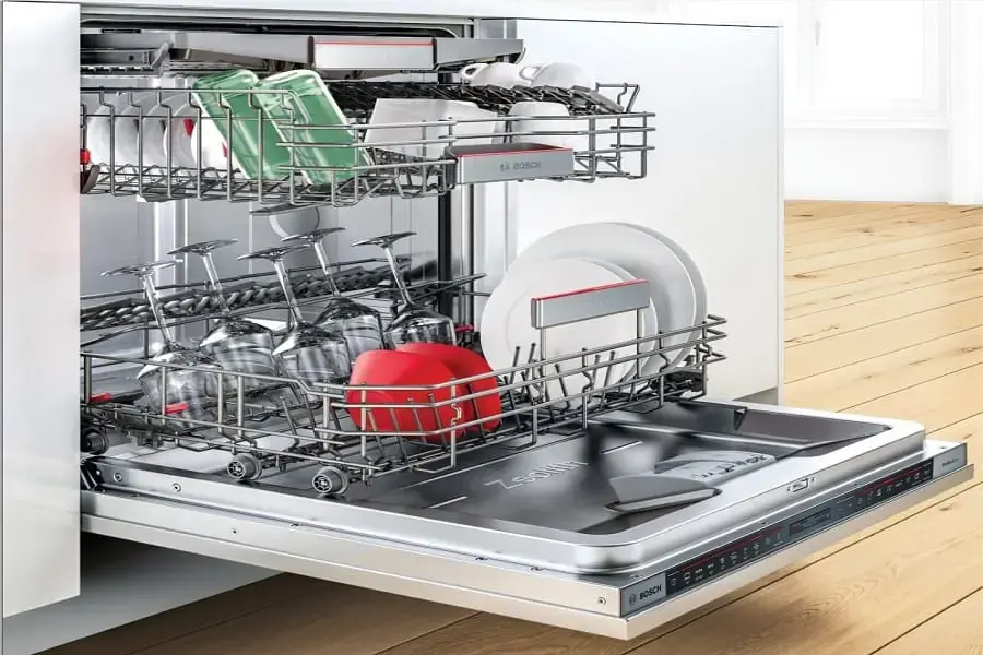 Máy rửa bát tuy có điều kiện sống khắc nghiệt đối với vi khuẩn nhưng vẫn tiềm ẩn một số loại vi khuẩn bên trong ( Nguồn: Flexhouse VN)