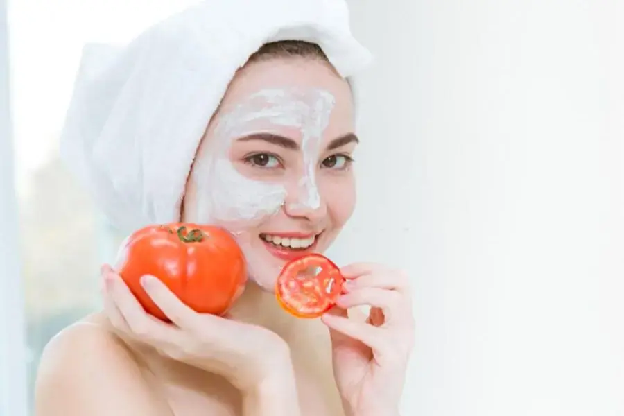 Vitamin C và chất oxy hóa giúp sáng da, đẹp da.