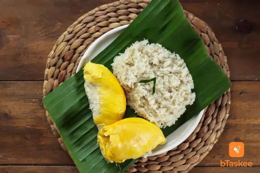 Xôi sầu riêng với hương vị độc đáo lạ miệng
