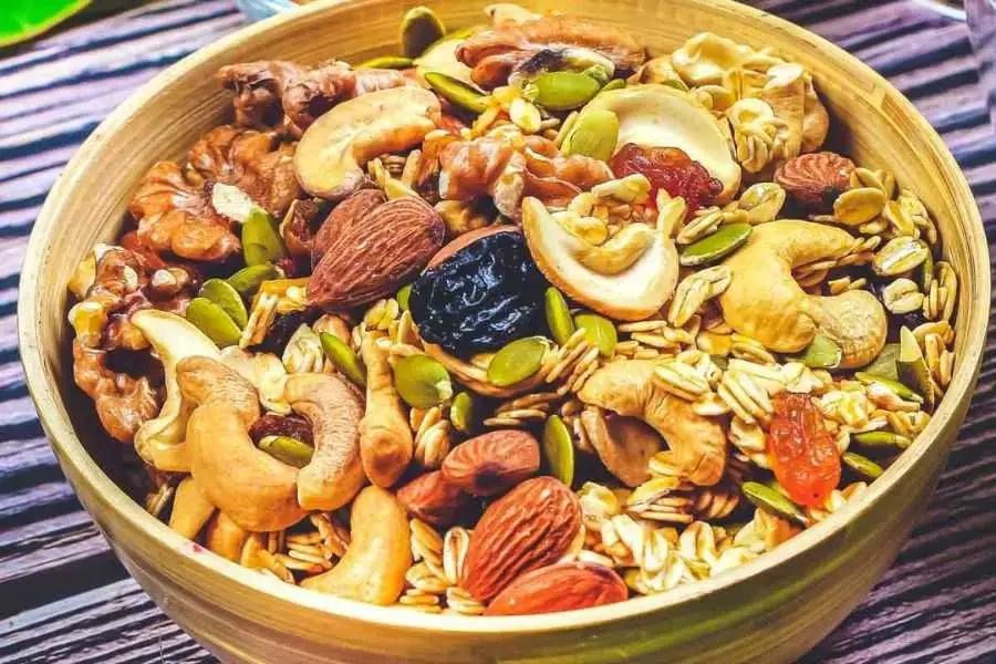 Granola có chứa đa dạng các chất dinh dưỡng từ các thành phần có trong nó