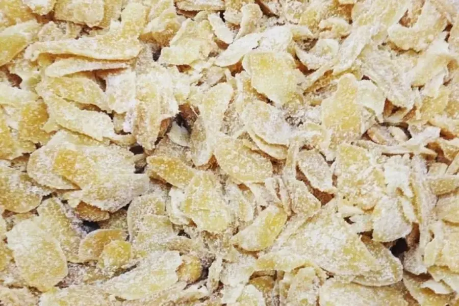 Sên gừng đến khi gừng khô hoàn toàn.
