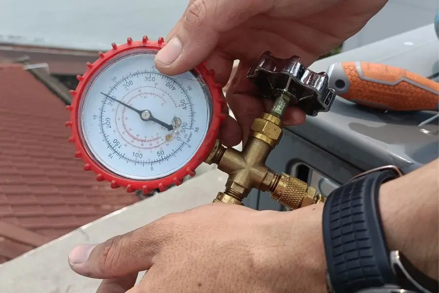 Điều hòa hết gas dẫn đến hiển thị mã lỗi P3 ở máy lạnh Casper.