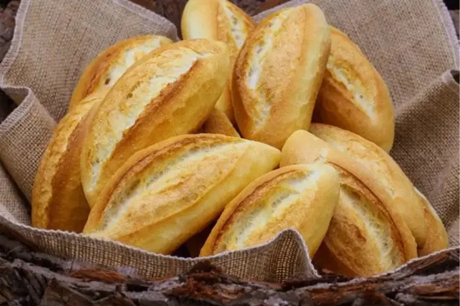 Bánh mì ngọt thơm ngon dễ dàng thu hút trẻ em trong gia đình 