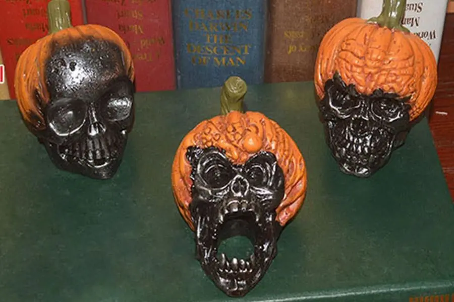 Hình ảnh đầu lâu ghê rợn trong lễ hội Halloween.