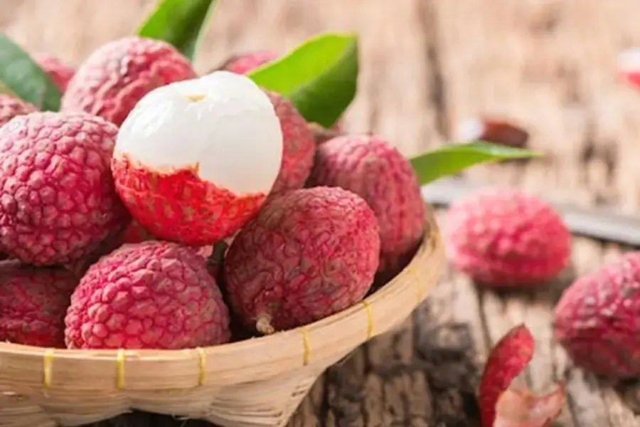 Vải thiều tươi