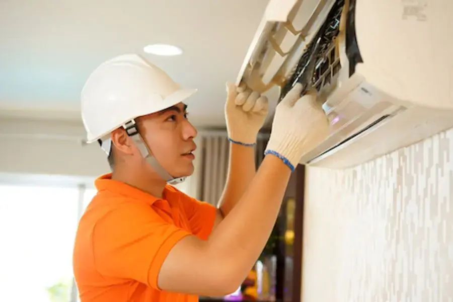 Sửa chữa lỗi cảm biến khi cục nóng điều hòa chạy liên tục 
