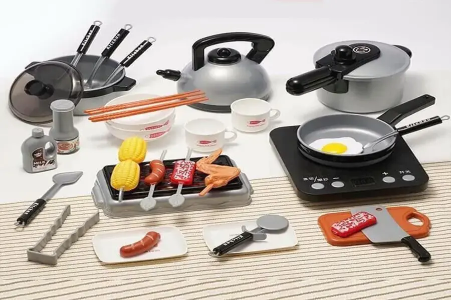 Dụng cụ nấu ăn cũng phải được chuẩn bị đầy đủ và kỹ lưỡng