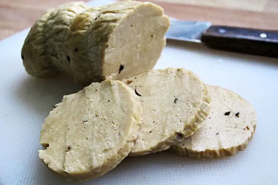 Chọn chả lụa chay để không lo tăng cân.
