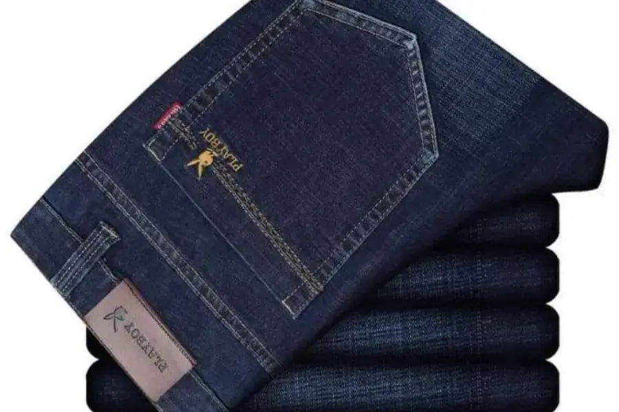 Quần jean và cách gấp quần jean đẹp, gọn gàng