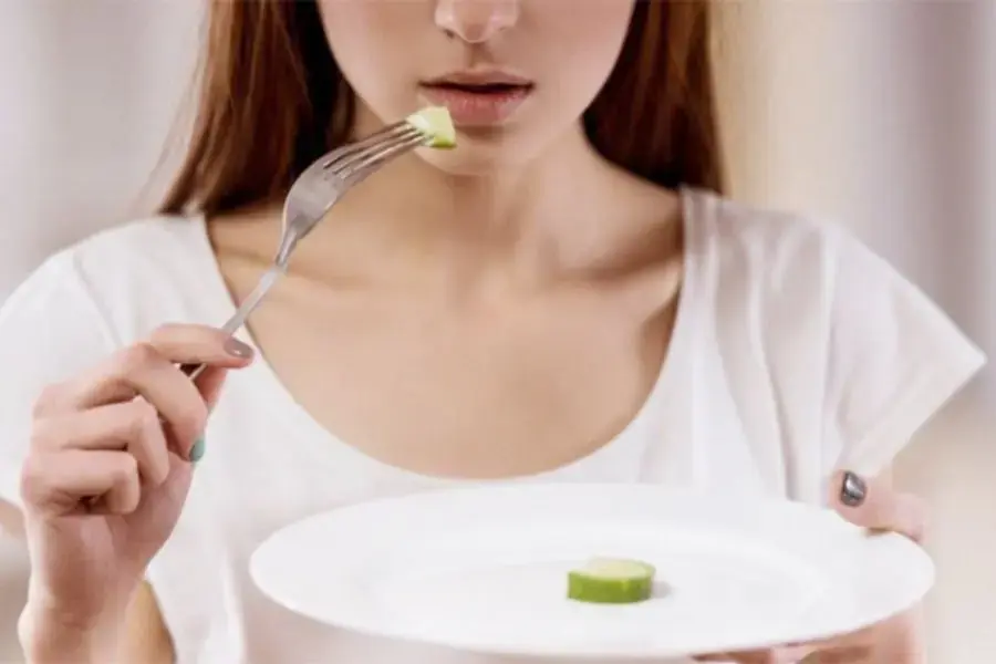 Nhịn ăn sáng không giúp cơ thể tiêu hao năng lượng nhiều hơn.