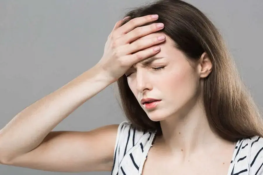 Mùi thảm xốp mới có thể gây đau đầu và chóng mặt 