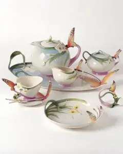 Đồ dùng bằng gốm sứ rất được người Việt Nam yêu thích, tuy nhiên, chúng rất dễ bị xỉn màu trong quá trình sử dụng.