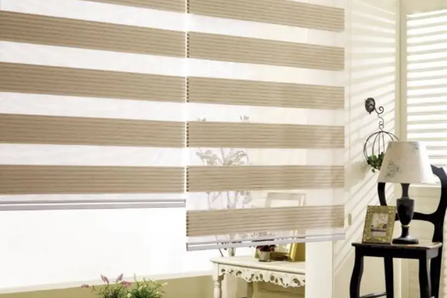 Rèm cầu vồng ngày càng phổ biến trên thị trường