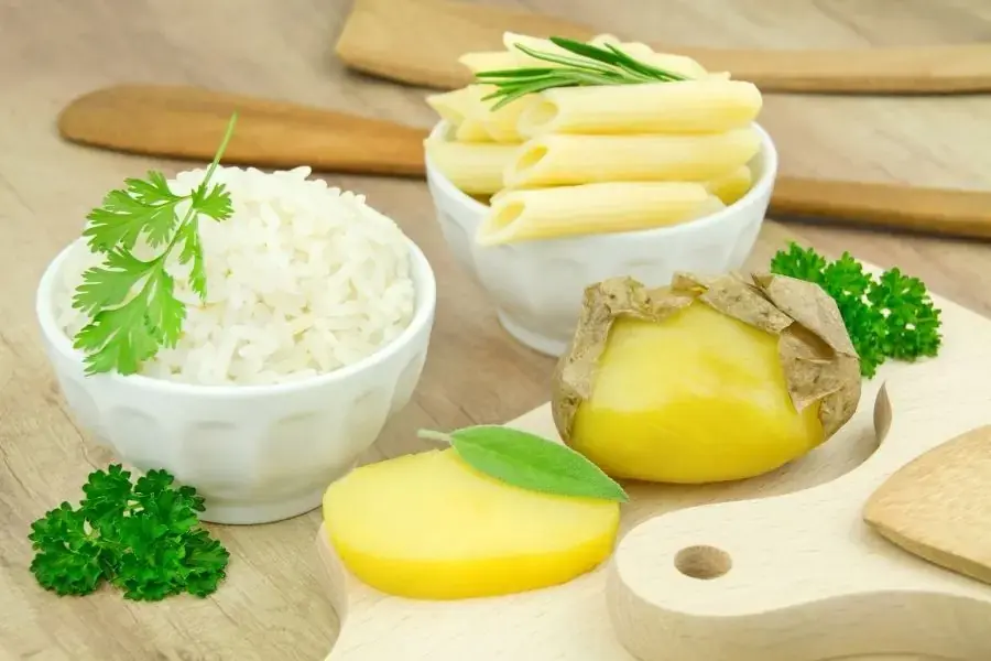 Tinh bột có trong gạo, các loại mì, khoai, sắn