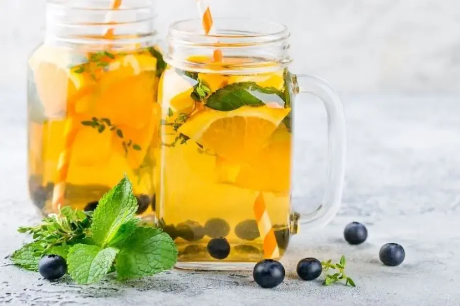 Bạn nên chọn mua cam vàng nhiều nước