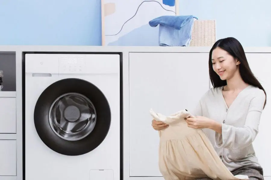 Vệ sinh máy giặt cửa ngang định kỳ 3 tháng 1 lần.