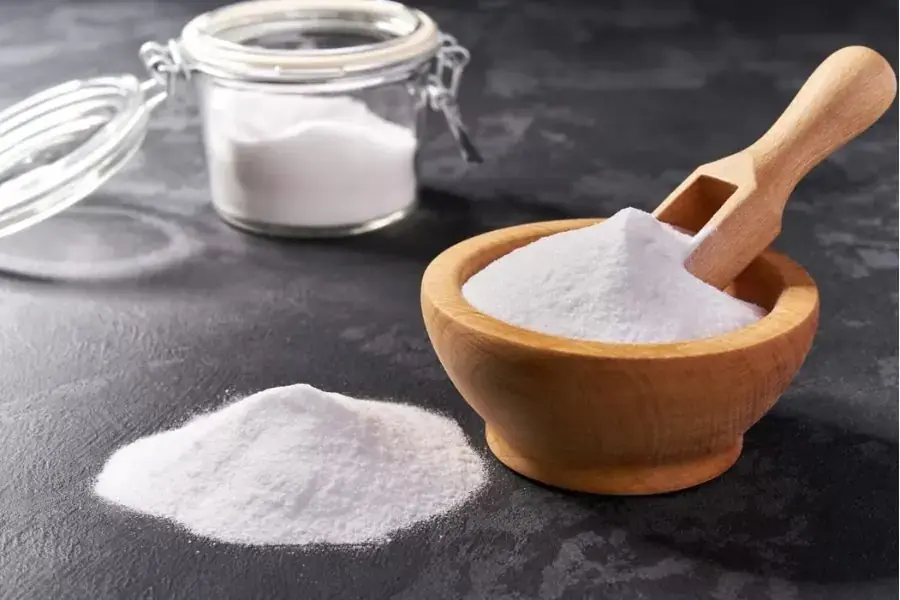 Xử lý vết bẩn trên nệm bằng baking soda, chất tẩy rửa phổ biến hiện nay