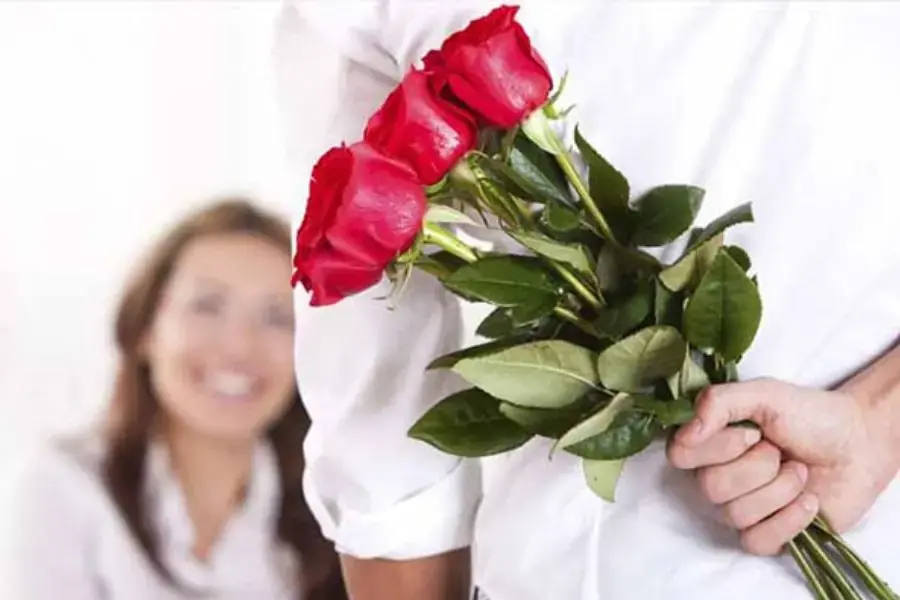 Hoa hồng thường là món quà ý nghĩa vào ngày lễ Valentine