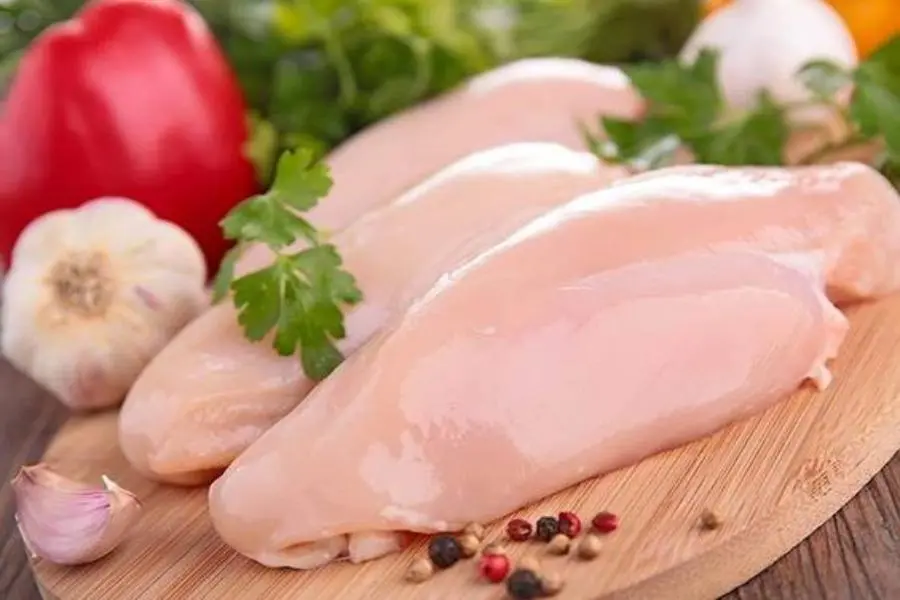 Nếu muốn giảm nguy cơ đột quỵ thì thịt ức là sự lựa chọn hàng đầu.
