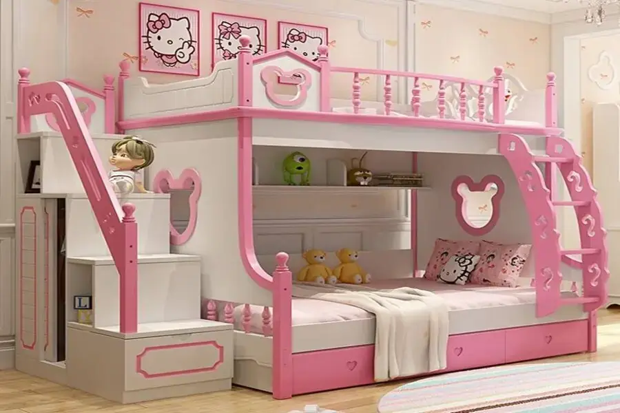 Giường tầng họa tiết Hello Kitty đáng yêu cho bé gái