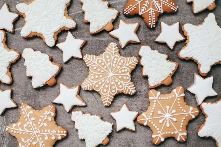 Quà tặng Giáng Sinh tự làm: Bánh quy Noel đẹp mắt, thơm ngon.