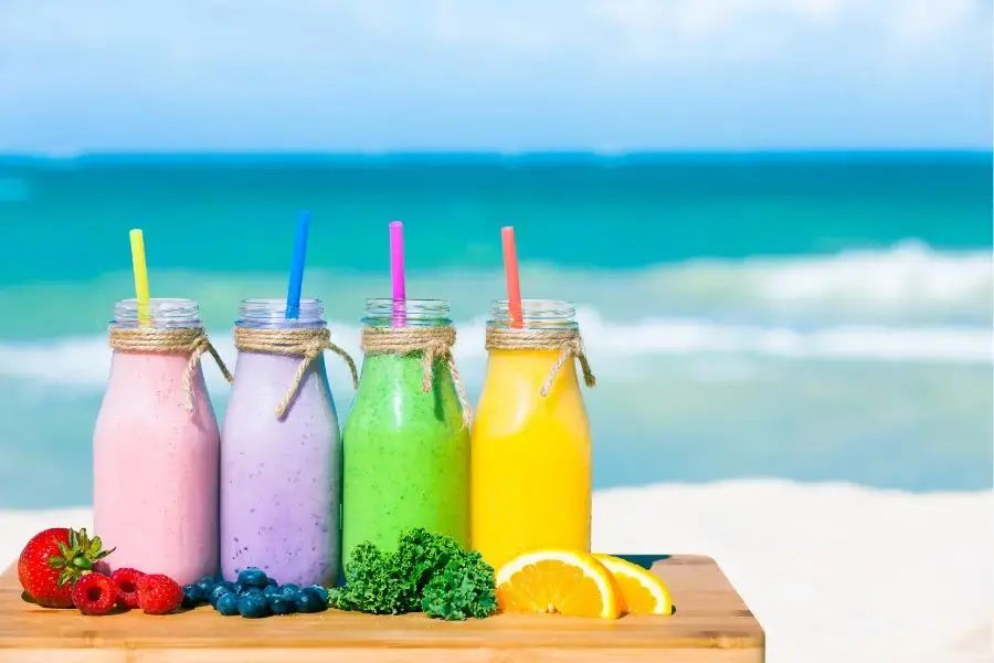 Smoothie kết hợp đào, yến mạch đem lại hương vị thơm, dễ uống