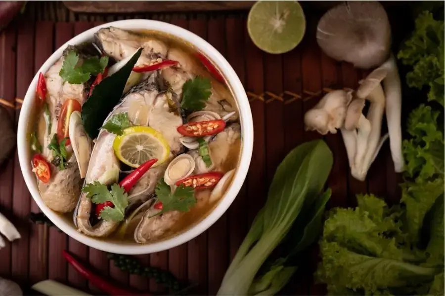 Canh chua cá giúp bé thay đổi khẩu vị hàng ngày
