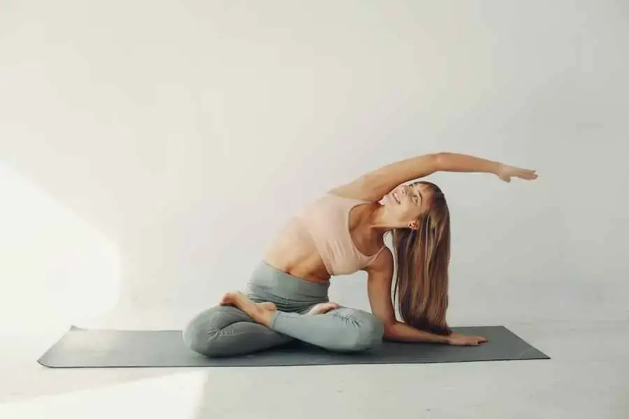 Cải thiện vấn đề về tiêu hóa là một trong những lợi ích của tập yoga