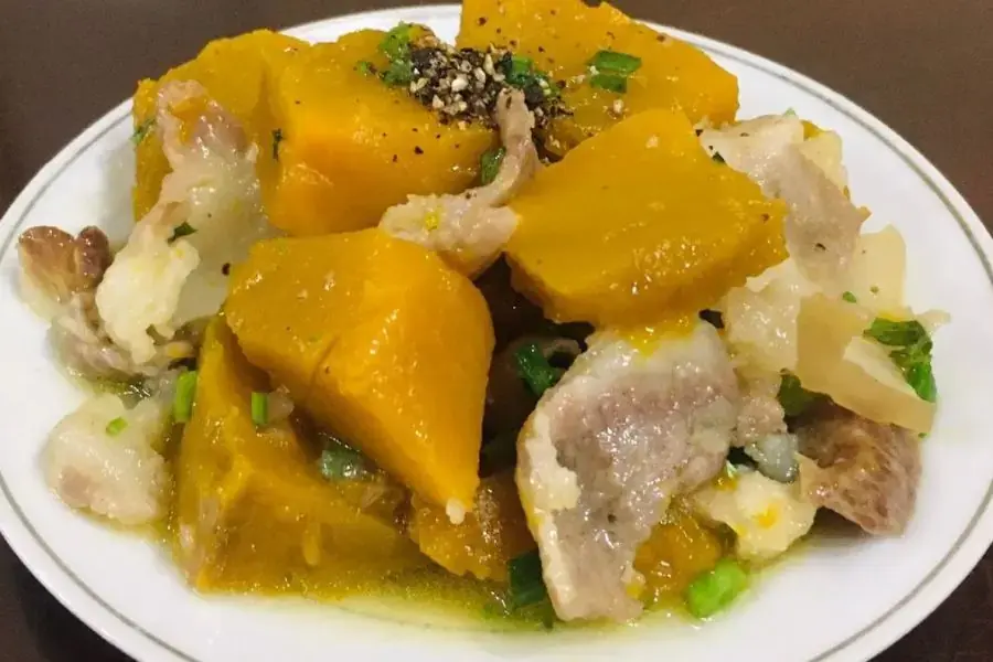 Cơm nát bí đỏ xào thịt bò thơm ngon hấp dẫn