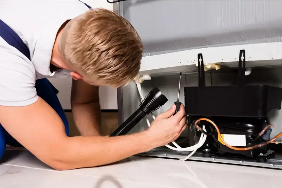 Cần kiểm tra các dây điện xem có an toàn không