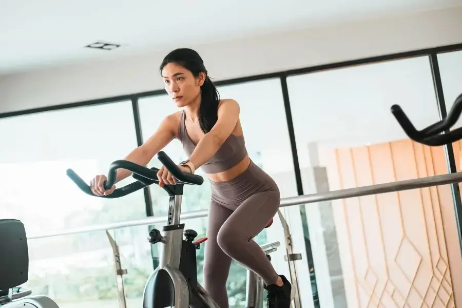 Tập luyện cardio được nhiều người ưa chuộng khi giảm cân