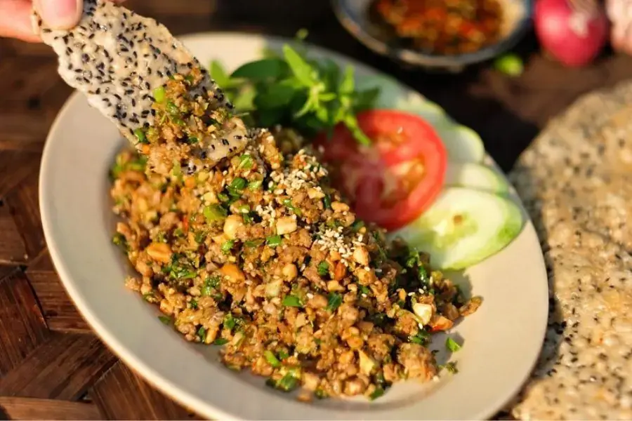 Món bánh đa đậm đà hương vị miền Tây.