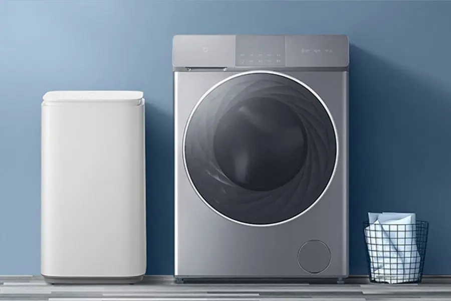 Máy giặt mini Inverter LG 3,5kg TC2402NTWV luôn được ưa chuộng bởi vẻ ngoài hiện đại cùng chất lượng tuyệt vời.