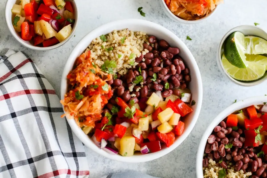 Salad đậu đỏ cho ngày Thất tịch tràn đầy năng lượng.