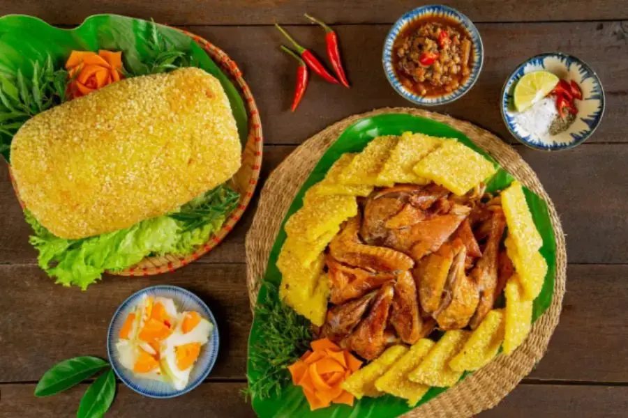 Món ngon đãi khách gà bó xôi