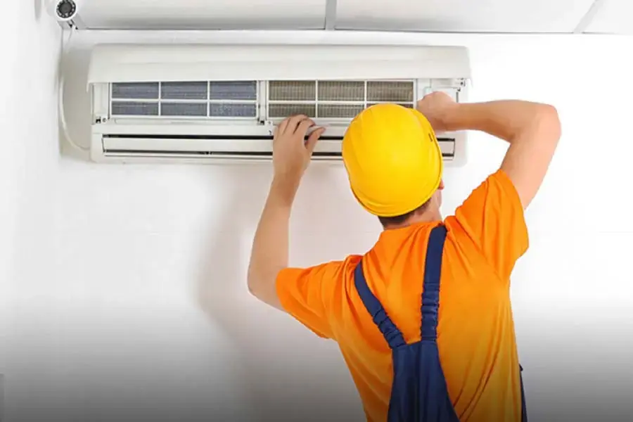 Liên hệ thợ sửa chữa là cách tốt nhất để bạn khắc phục tình trạng này (Hình ảnh: Zameeen Blog)