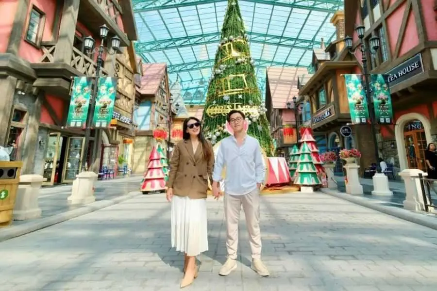 Một chuyến du lịch vào dịp Noel vừa để thư giãn vừa hâm nóng tình cảm.