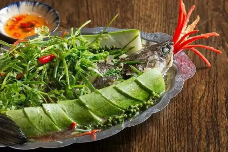 Cá bò hấp bầu ngọt thanh vị tự nhiên