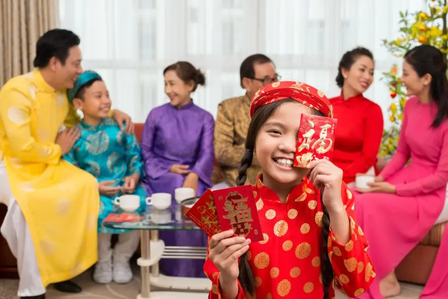 Năm mới Tết đến - Chăm ngoan học giỏi.