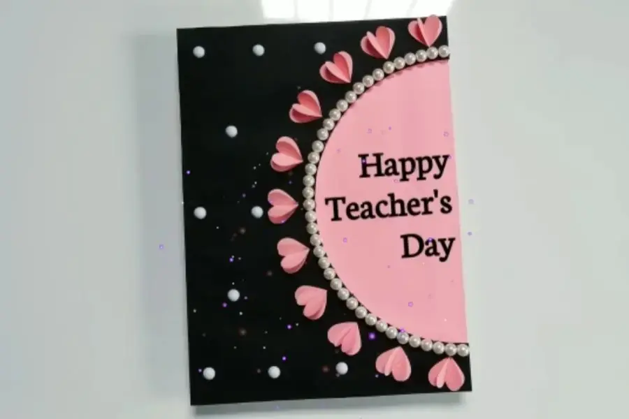 Tấm thiệp chúc mừng 20 11 tone black pink.