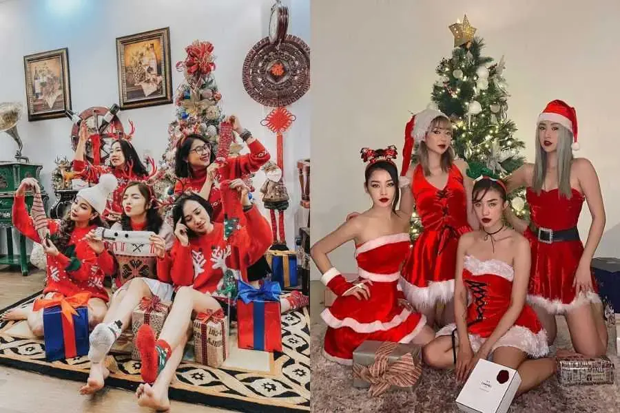 Tạo dáng chụp ảnh với cây thông Noel cùng bạn bè.