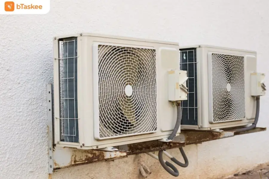 Cục nóng thường được bố trí tại các khu vực dễ bám bụi bẩn.