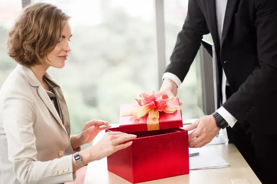 Em chúc cho sếp 20/10 một ngày thật vui vẻ, yên bình và hạnh phúc. (Ảnh: Sưu tầm)