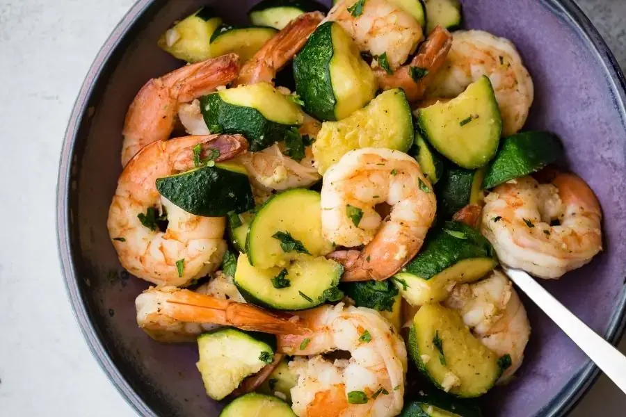 Bí ngòi xanh xào tôm giàu dinh dưỡng